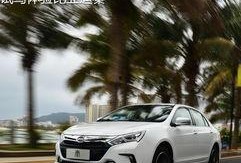 国产比亚迪混动车试驾视频,动力与舒适的完美融合