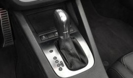 国产车换奥迪挡杆视频,奥迪挡杆升级，体验非凡驾驭魅力